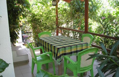 Kakovatos House | NIKOS