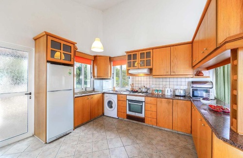 Latchi Villa | Niovella