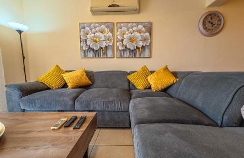 Ayia Napa Apartment | NISSI BEACH POOL VIEW APARTMENT FREE WIFI