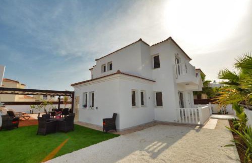 Ayia Napa Villa | Nissi Palms Villa