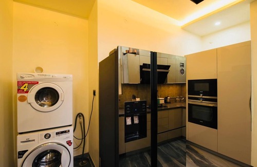 Lalkothi Apartment | Nivriti BnB Fully Automated Luxuryn