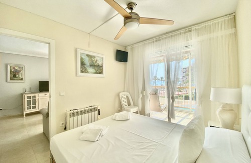 Playa de San Juan Apartment | Niza 22 by United Renters