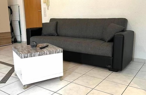 Bonlanden Apartment | nJoy! EXPO Studio & Central - Stuttgart Airport & Trade Fair