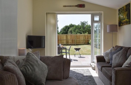 New Forest District House | No 1 Downton Cottage