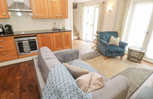 Crantock Cottage | No 1 The Hinges