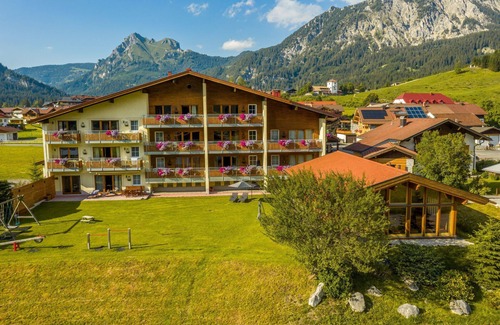 Graen Apartment | No. 7 Daphne - HAUS fern