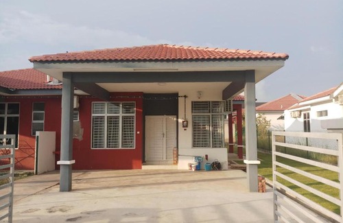 Ayer Keroh House | No.7 Simple Home Melaka Homestay (Batu Berendam)