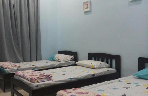 Ayer Keroh House | No.7 Simple Home Melaka Homestay (Batu Berendam)