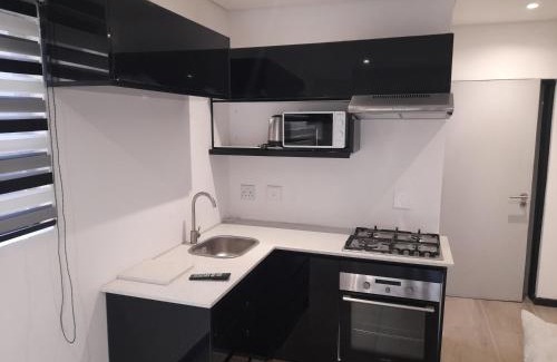 Greater Johannesburg Metropolitan Area Apartment | No 9 on Cladon Jadde Apartment