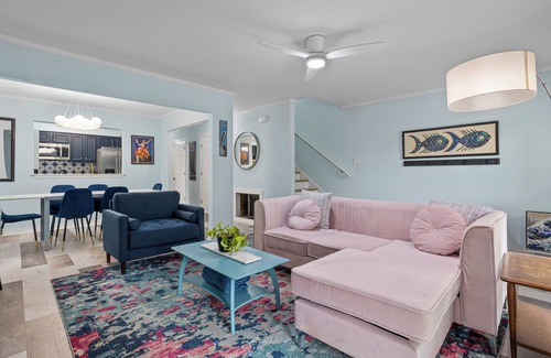 Bay St Louis House | No Cleaning Fee! King Suite. Sleeps 8. 3 BR. 2.5 Baths. Pet Friendly!