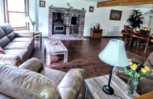 Packwood House | NO CLEANING FEE! Packwood special! Price includes up to 10 people.