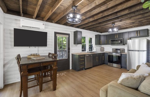 Tecumseh Cabin | No Regrets at the North Fork River