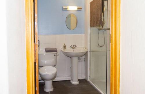Kirkcudbright House | No2 Chapelton Cottage
