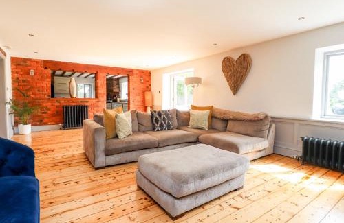 Hambleton House | Noah's Barn