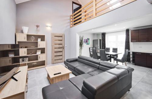 Czarnowasy House | Nocleg w Opolu