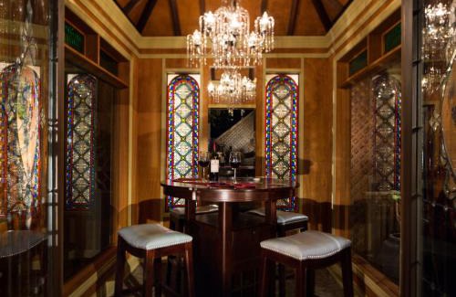 La Lengua Bed & Breakfast | Noe's Nest Bed and Breakfast