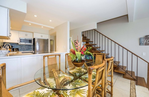 Kahana Condo | Noelani 304 – Oceanfront Luxury Retreat | 3BR, 2.5BA | Breathtaking Views