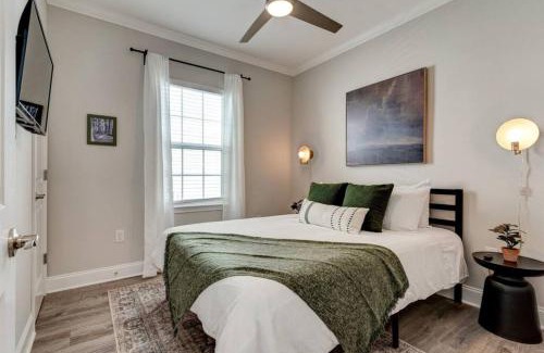 Tulane - Gravier House | Nola Retreat Superdome & Event Hotspot