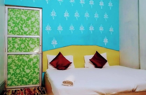 Sarnath Bed & Breakfast | Non Ac single room with attached bathroom