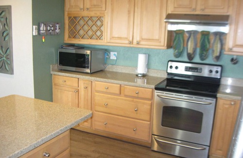 Dickinson House | Non Smoking/Water Front Bayhouse With Private Fishing Pier And Boat Dock