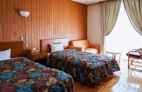 Yusuhara-cho Hotel | Nonsmoking Annex Westernstyle twin room with breakfast included After relaxing in the hot sprin/Seiyo Ehime