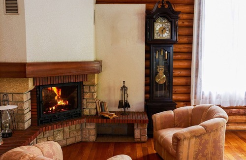 Yusuhara-cho Hotel | Nonsmoking Annex Westernstyle twin room with breakfast included After relaxing in the hot sprin/Seiyo Ehime