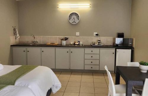 Noordoewer Apartment | Noordoewer Self Catering Chalets CC