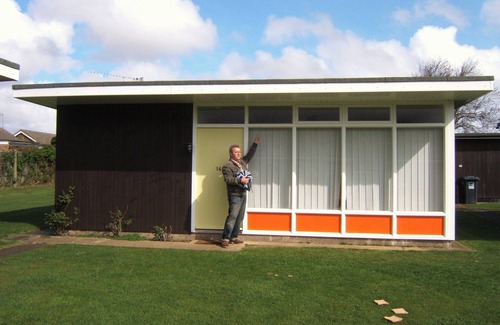 Stalham Ski Chalet | Norfolk Broads Holiday Chalet Rental in Stalham