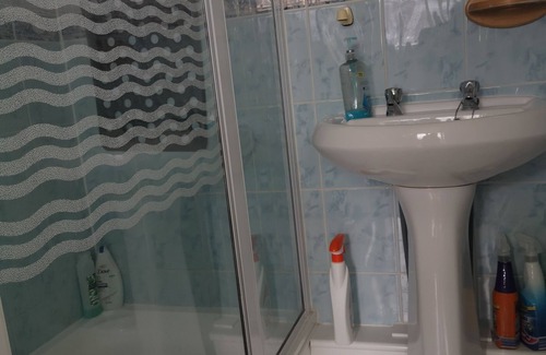 Stalham Ski Chalet | Norfolk Broads Holiday Chalet Rental in Stalham