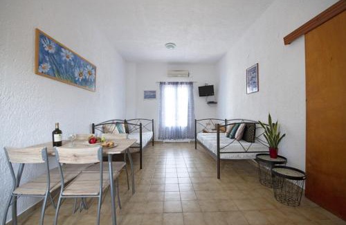 Panormos Apartment | NORMA'S VILLAGE