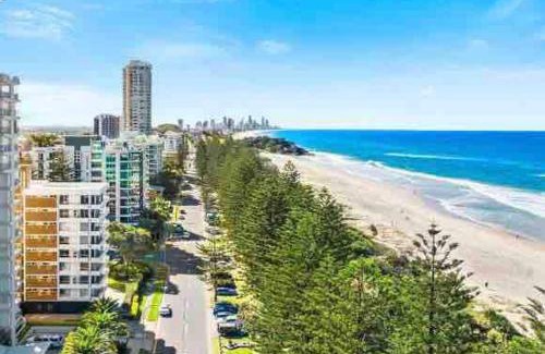 Miami Apartment | North Burleigh Miami Ocean Escape