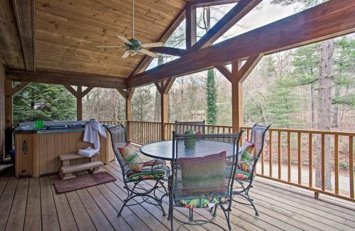 Zirconia House | North Carolina Abode - Hot Tub, Foosball and Grill!