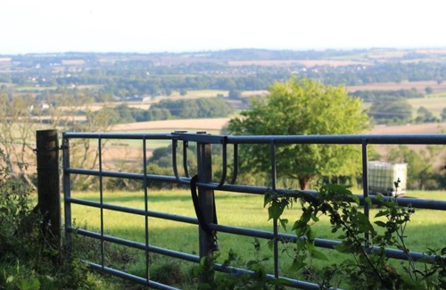 Brabourne Cabin | North Downs View Shepherd's Hut