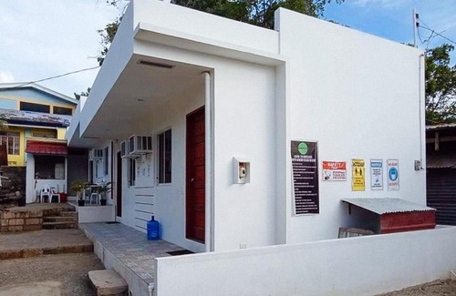 Tabuelan Hotel | North Harbor Beach Resort