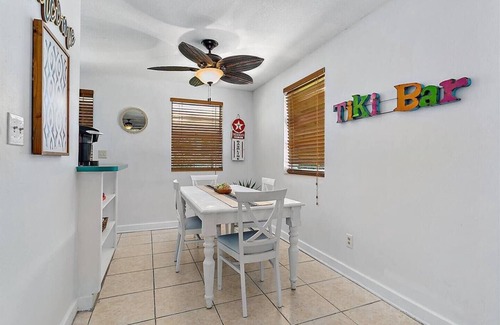 Lakeshore South House | Northeast Florida Retreat