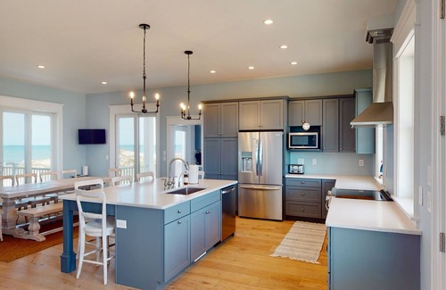 Carova Beach House | Northwind! Oceanfrnt, private pool, Astounding Panoramic Views! 4x4