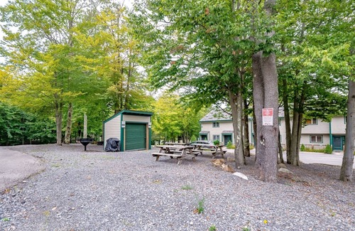 Timberline Condo | Northwoods F9Northwoods F9 - Walk-to-Slope at Timberline Mountain
