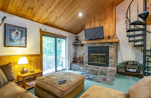 Timberline House | Northwoods H5