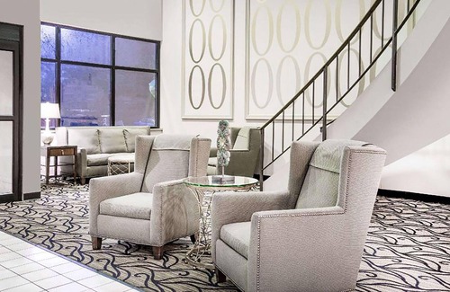 La Crosse House | Norwood Inn & Suites La Crosse - 2 Queen Bed Accessible Non-Smoking