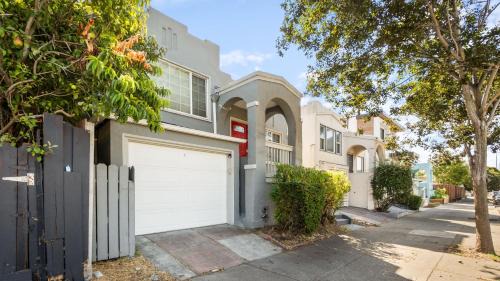 South Berkeley House | Not avail -this unit not avail! Berkeley Sanctuary