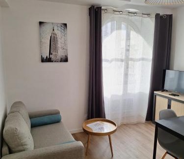 Orleans Apartment | Notre Dame 1 - Vue sur la Loire - Rdc - Hypercentre