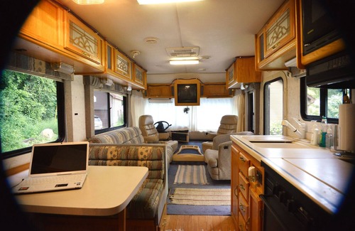 Notre Dame House | Notre Dame Tailgating