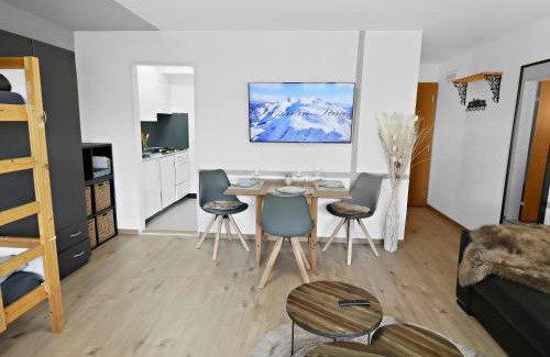 Leukerbad Apartment | Nouveau studio avec vue imprenable sur la vallée