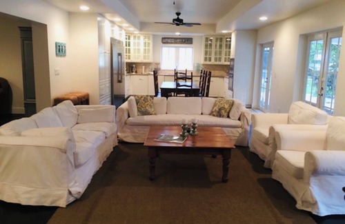 Boca Raton House | Nov and Dec Special! 5 Star! Prime Location, Salt Water Heated Pool,