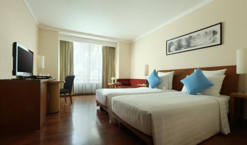 Old Jakarta Hotel | Novotel Jakarta Mangga Dua Square