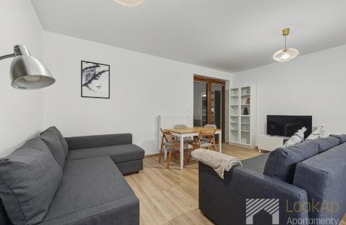 Grochow Apartment | Nowa Praga by LookAp - darmowy parking!