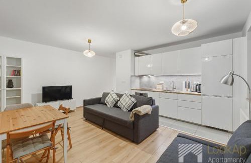 Grochow Apartment | Nowa Praga by LookAp - darmowy parking!