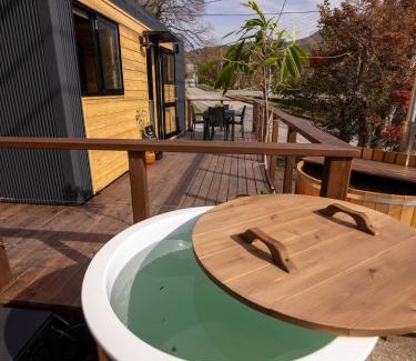 Iiyama Resort | Nozawa Onsen Tiny Home and Sauna - Mizuho