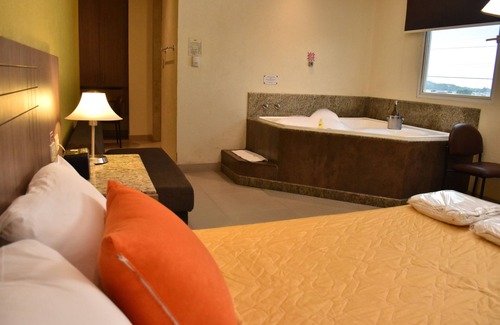 Guayaquil Hotel | NP Hotel & Suites