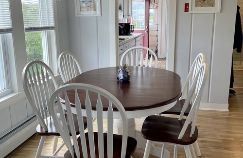 York Beach Cottage | NUBBLE LIGHT VIEWS